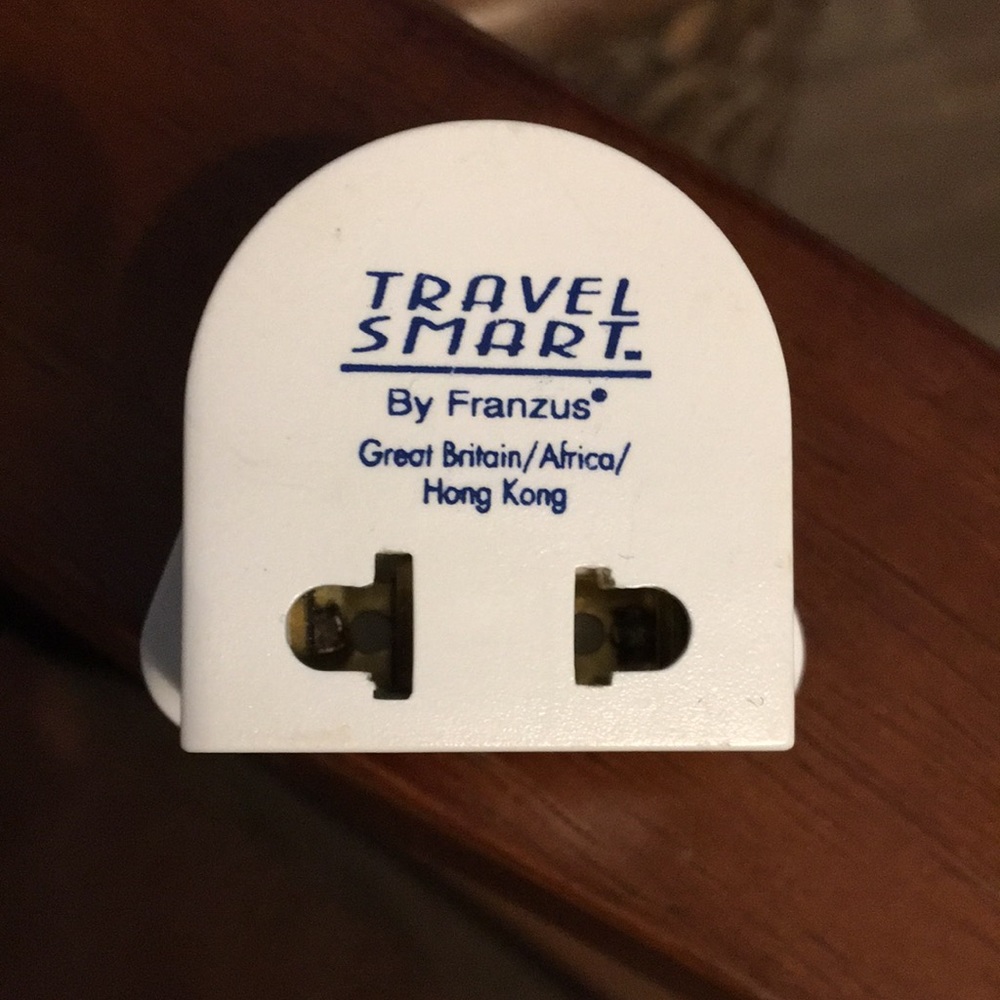 Outlet Converter for Great Britain, Africa, Hong Kong -Travel Smart by Franzus